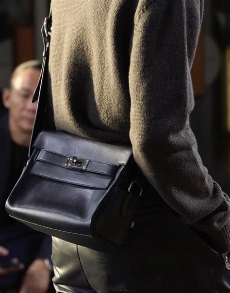 hermes messenger bag men.